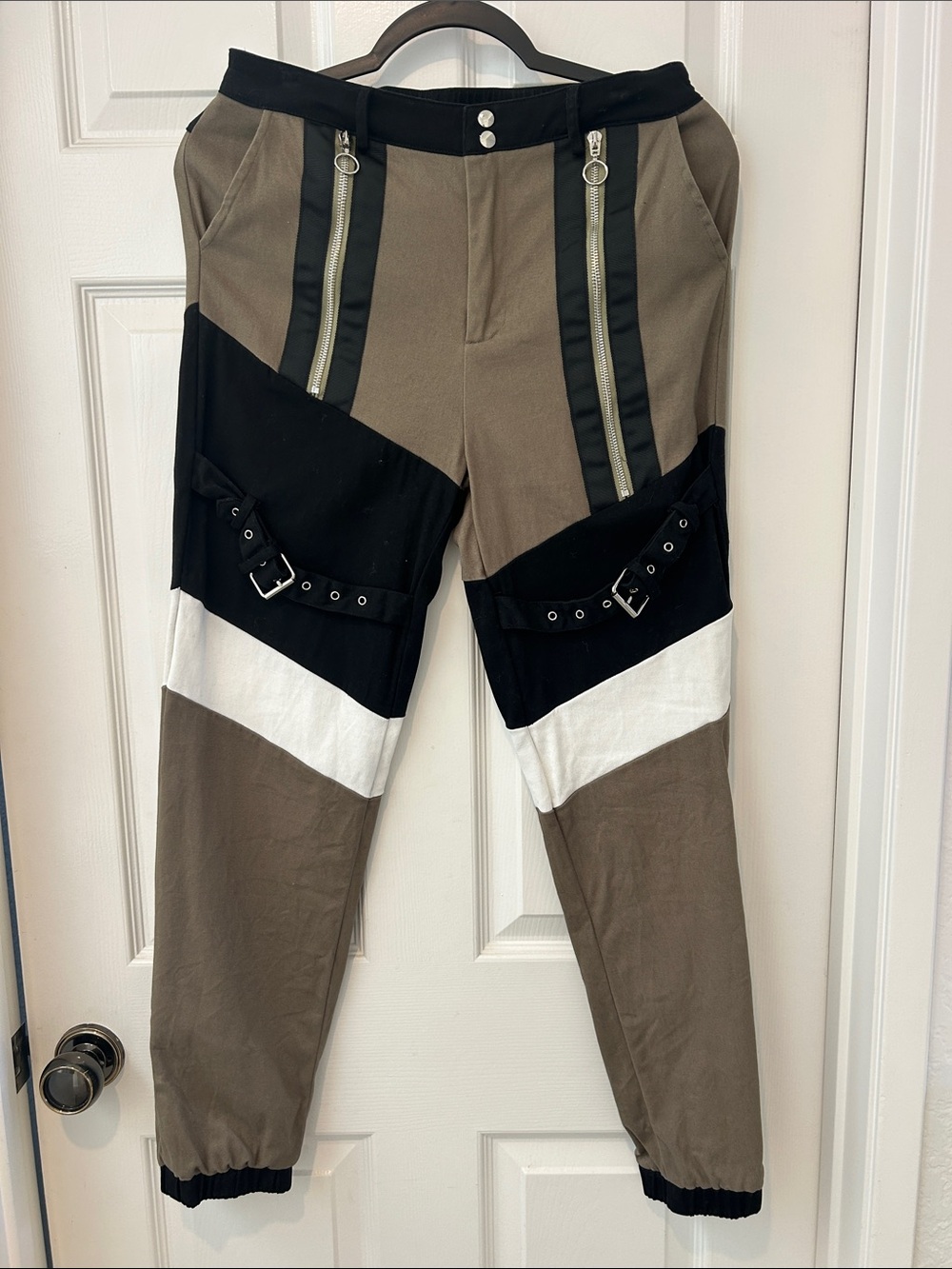 Fashion Nova Women's Colorblock Track Joggers - Taupe Black White
